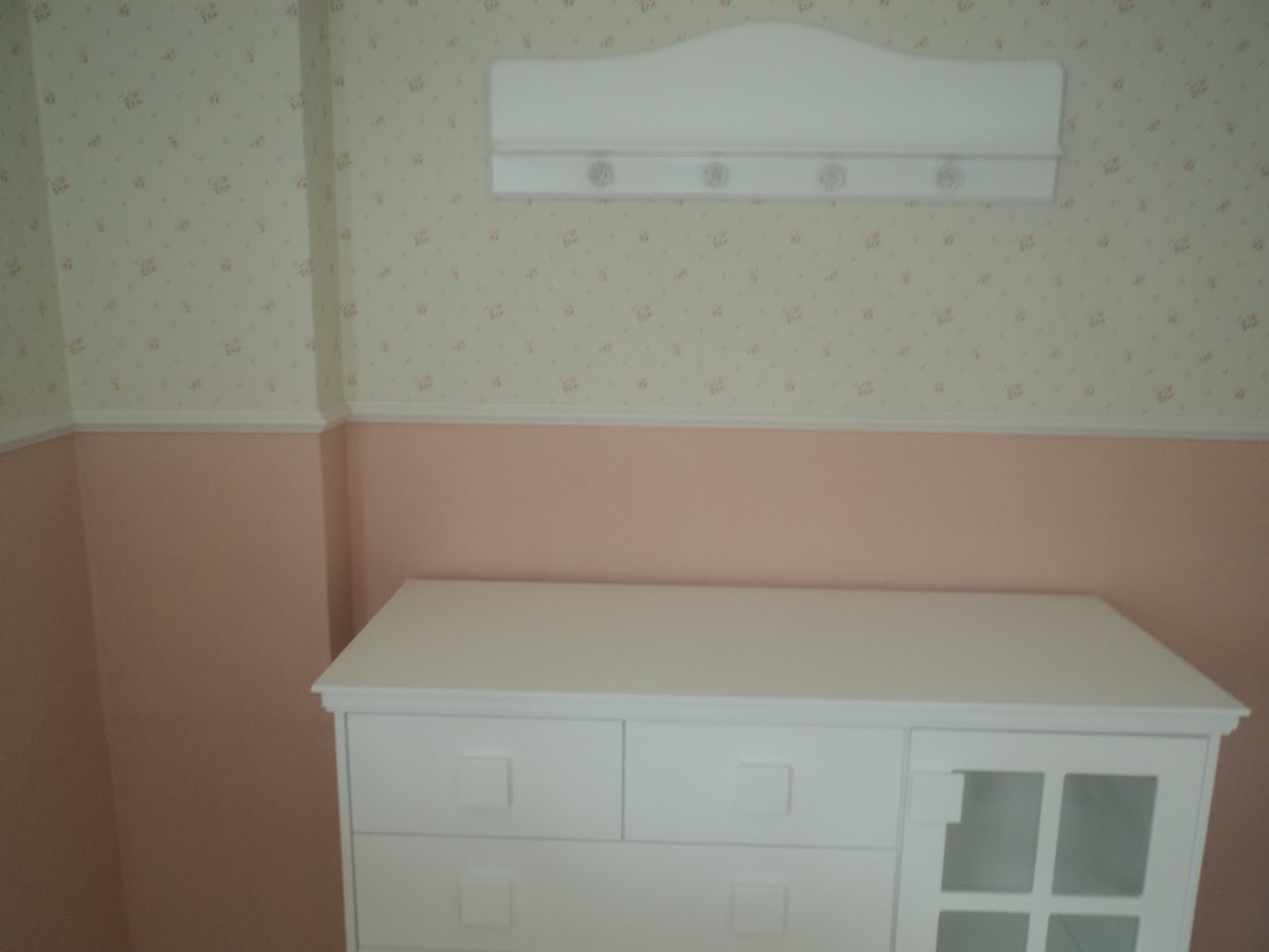 Papel De Parede Quarto Bebe Xadrez Redival Com ~ Ceramica Na Parede Do Quarto E Faixa Parede Quarto Bebê Papel De Parede Quarto Bebe Xadrez Redival Com ~ Ceramica Na Parede Do Quarto E Faixa Parede Quarto Bebê