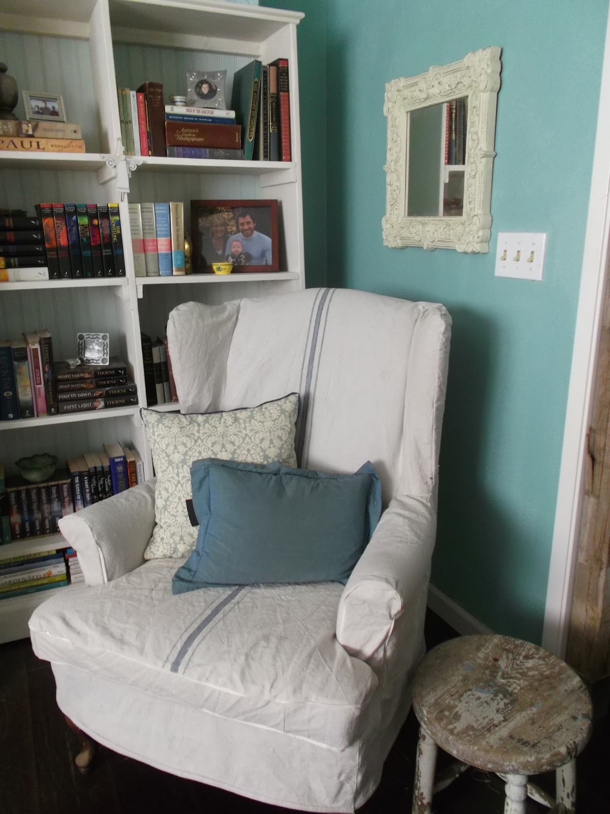 living a cottage life Tutorial Wing Chair Slipcover