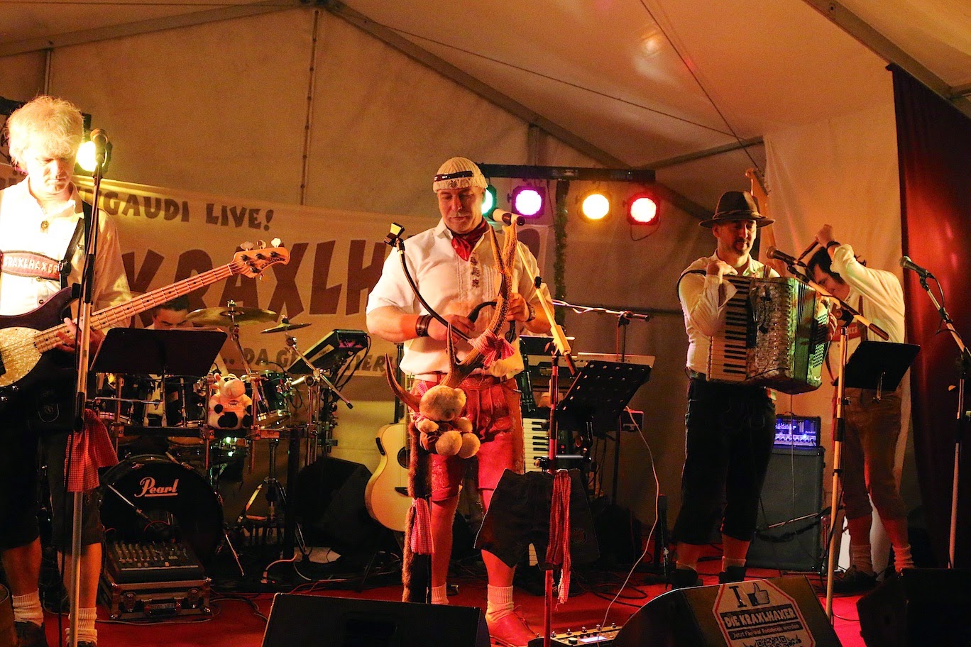 Oktoberfest am Strandbad Wukensee in Biesenthal - Seid Ihr schon wach? - 5 Bernau LIVE - Dein Stadtmagazin für Bernau bei Berlin