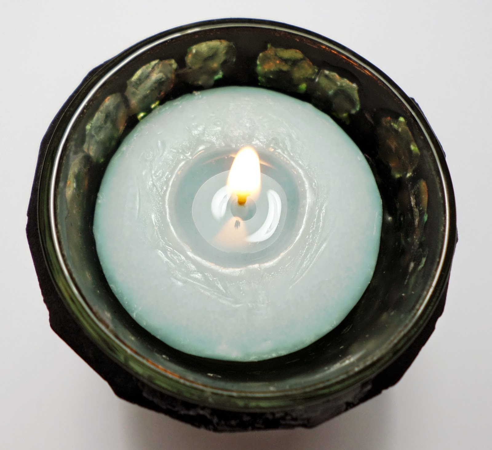 Review I Yankee Candle River Valley Burning a Yankee Candle Sampler Motive in River Valley