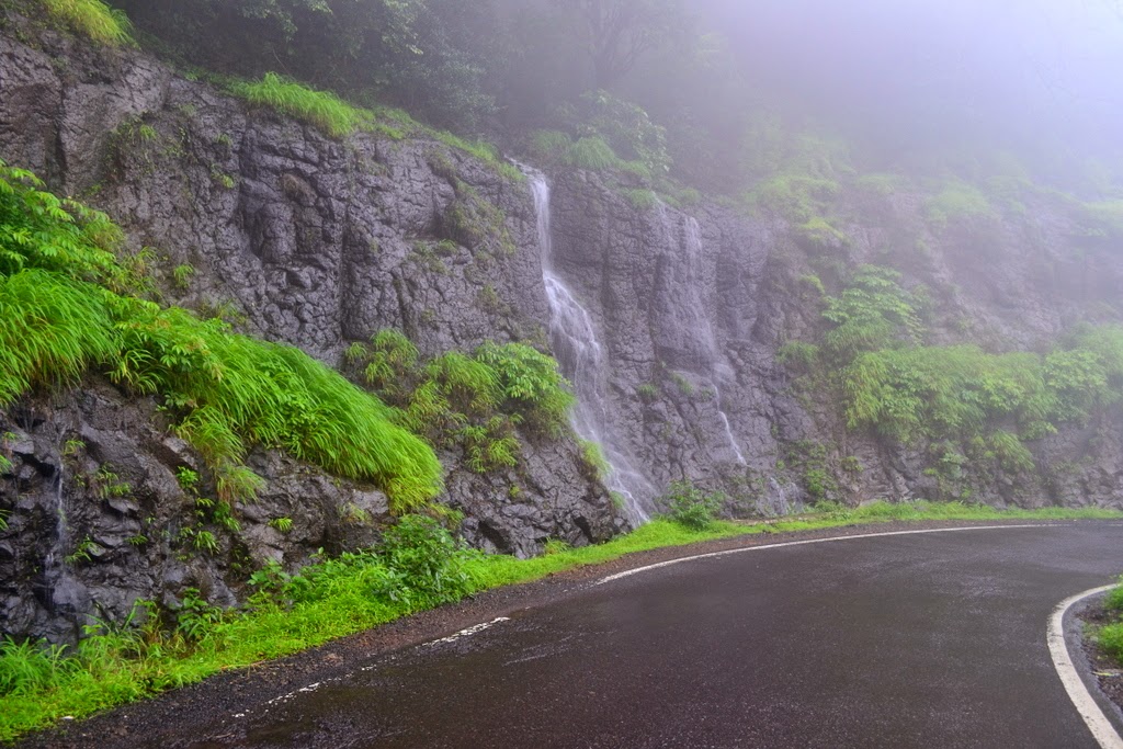 Amboli Amboli