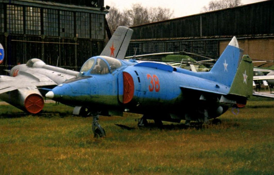 Як-38, музей ВВС в Монино.