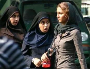 Iranian women were arrested for clothing