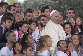 Las lecciones del Papa Francisco a los jóvenes sobre el amor y la castidad
