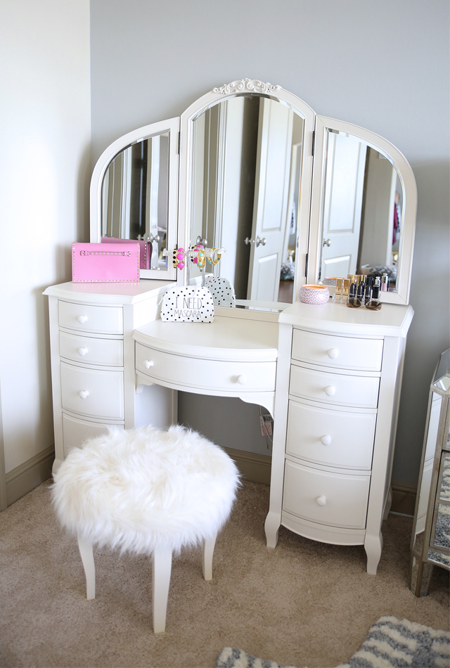 Southern Curls & Pearls: Bedroom Reveal...