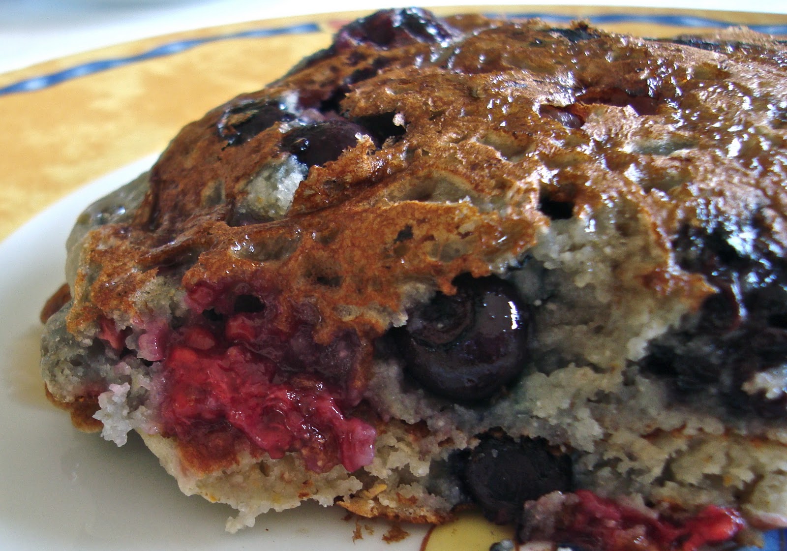 Sneaky Vegan Mixed Berry Pancakes