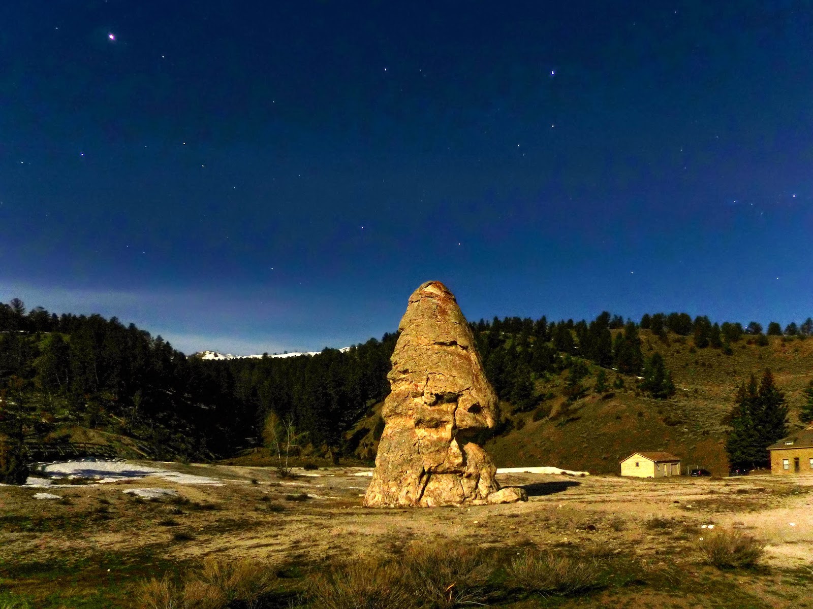 Liberty Cap, with a night sky revealing Jupiter and accompanying stars ...1600 x 1200
