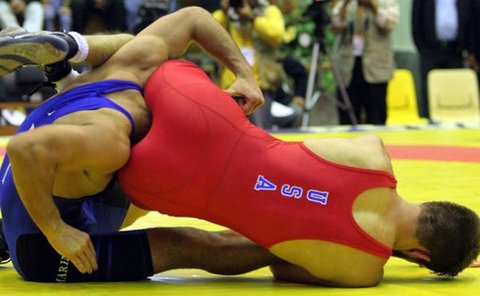 Top 10 Most Funny & Amazing Pictures Taken at the Right Time Top 10 Most Funny & Amazing Pictures Taken at the Right Time