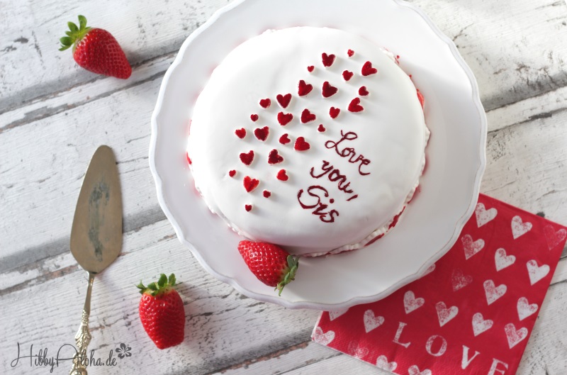 Herzensbackerei Fondanttorte Fur Valentinstag Hibbyaloha