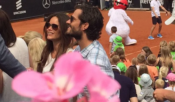  Prince Carl Philip and Sofia Hellqvist in Bastad