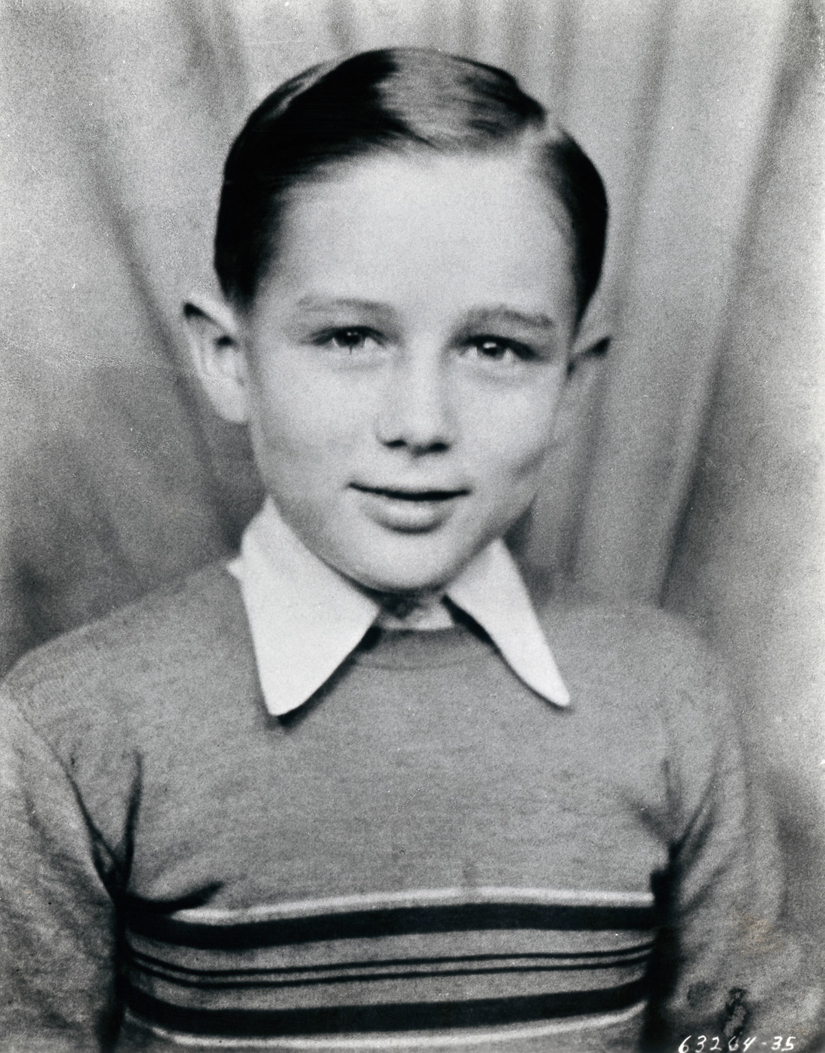 Rare and Amazing Photos of James Dean as a Kid in the 1930s and 1940s