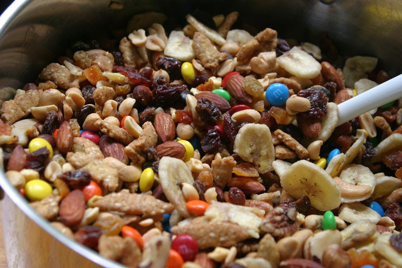 DangerousCrayon homemade trail mix