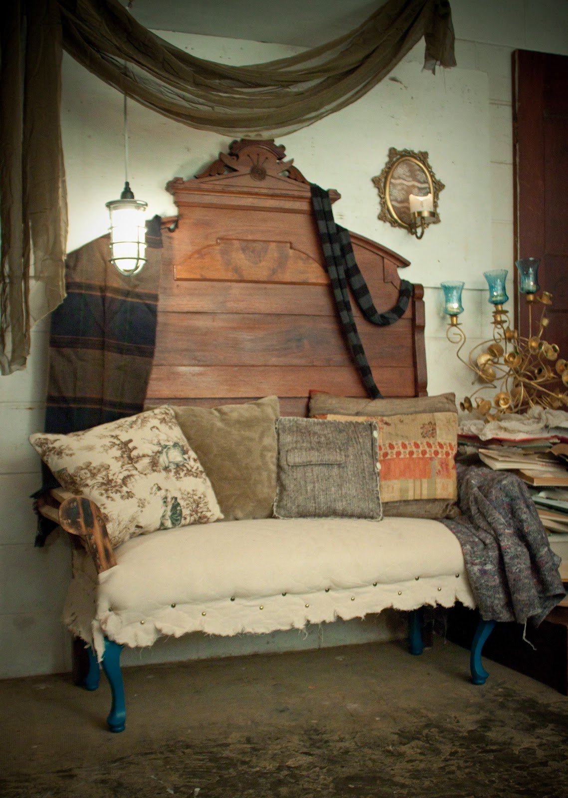 studio 86 Small Bench Couch ReDo