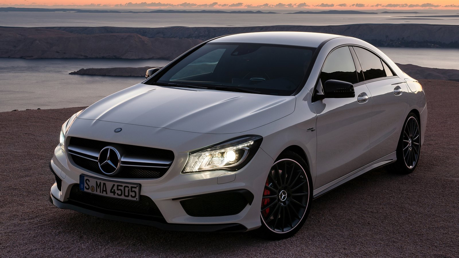 Fotos: Mercedes-Benz A 45 AMG de 360 cv e mais um cavalo - AUTO ESPORTE