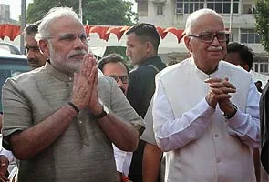 Gujarat, Chief Minister, Narendra Modi, Prime Minister, L.K. Advani, Politics, 
