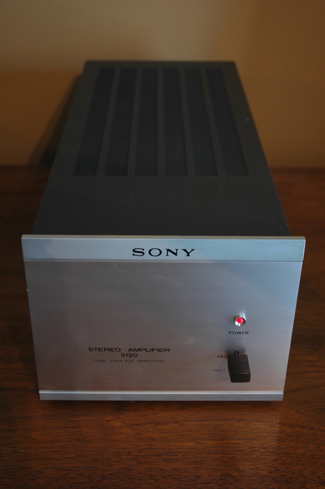 VINTAGE SOUND Sony 3120a Amplifier