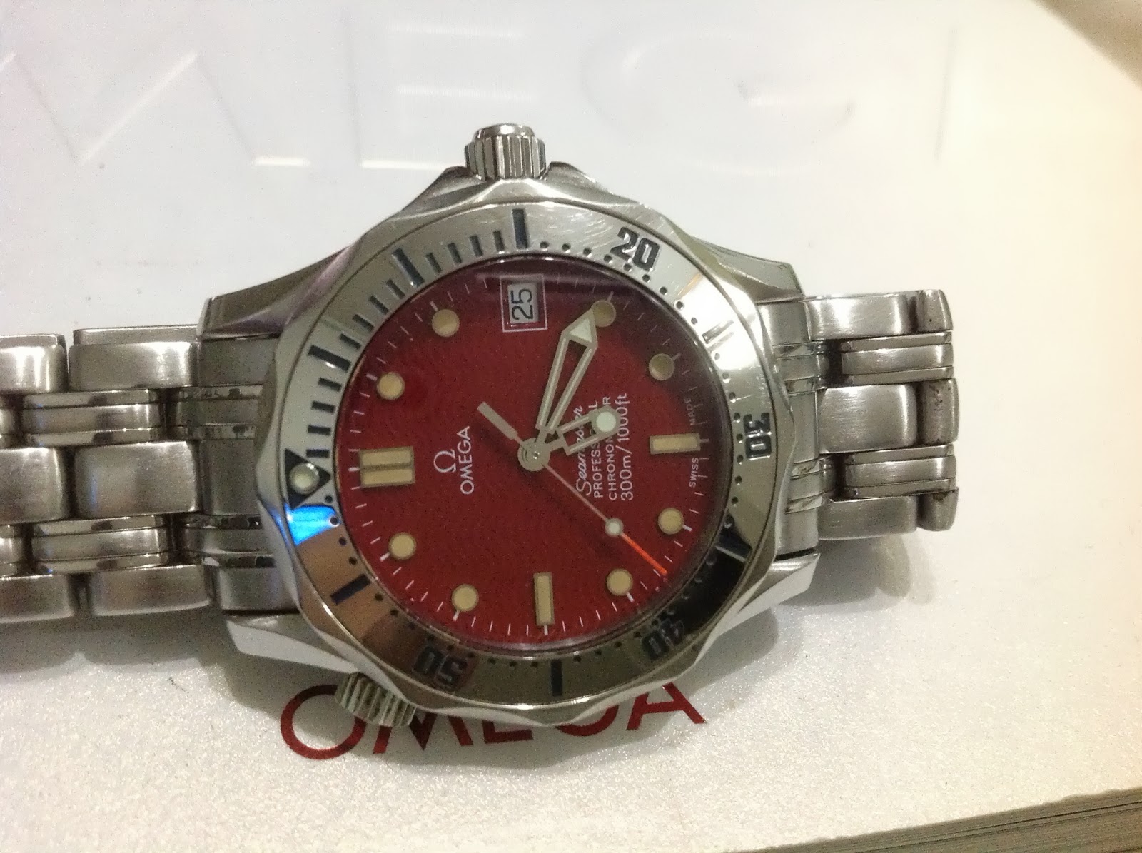 red dial omega