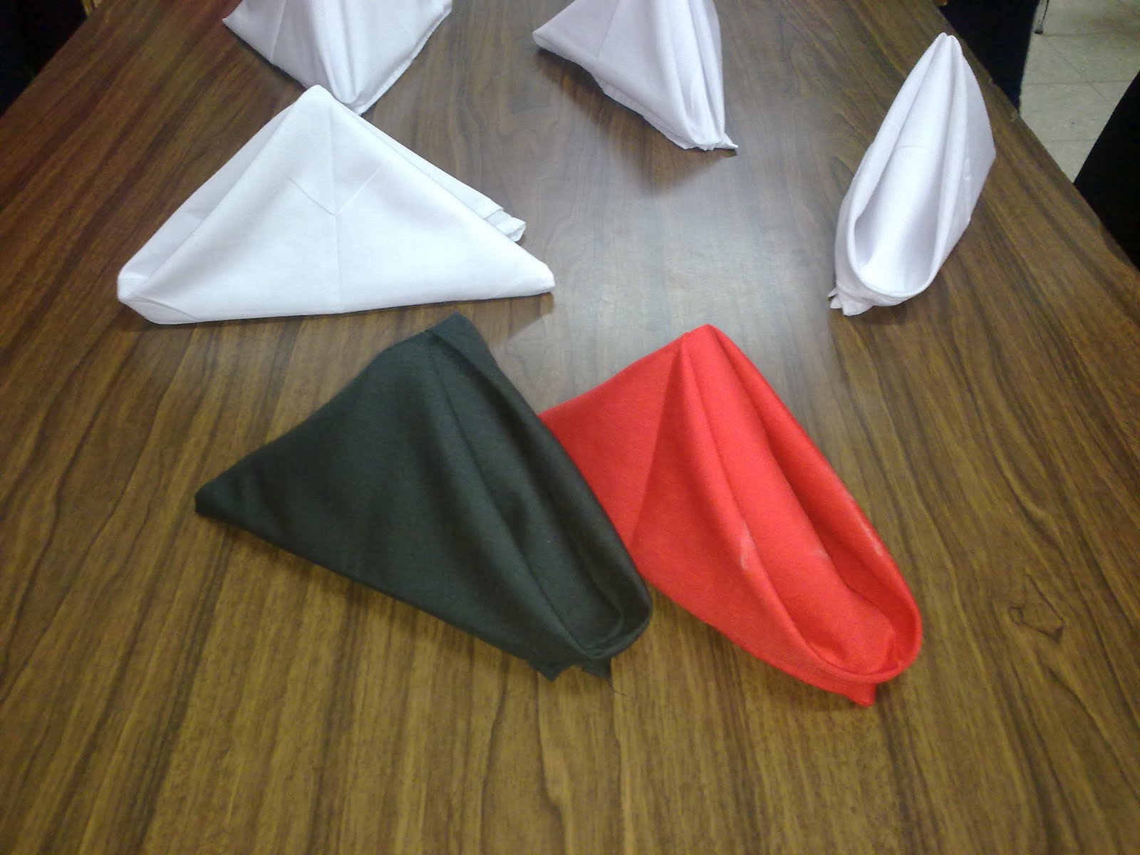 Servilletas nuevos kidston cath Tecnología Turismo legs: Clase de Doblaje de Servilletas Undécimos