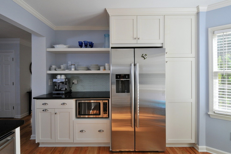 Simplifying Remodeling 9 Places To Put The Microwave In Your Kitchen 9 Places To Put The Microwave In Your Kitchen