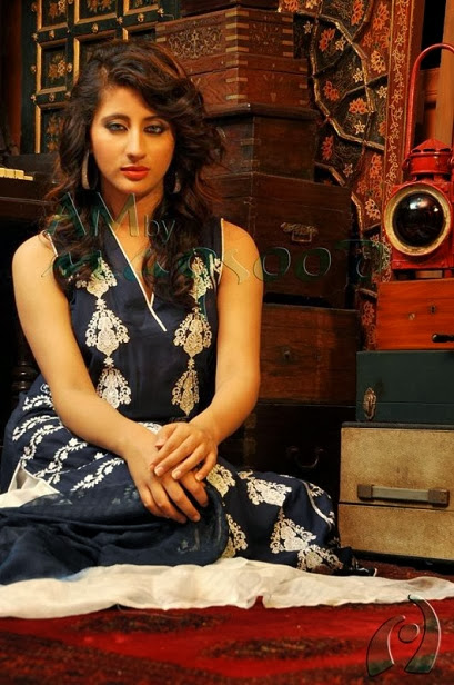 AM Latest Winter Wear Dresses Collection 2013-2014 For Women & Girls Fashion By Maqsood Designs AM Latest Winter Wear Dresses Collection 2013-2014 For Women & Girls Fashion By Maqsood Designs