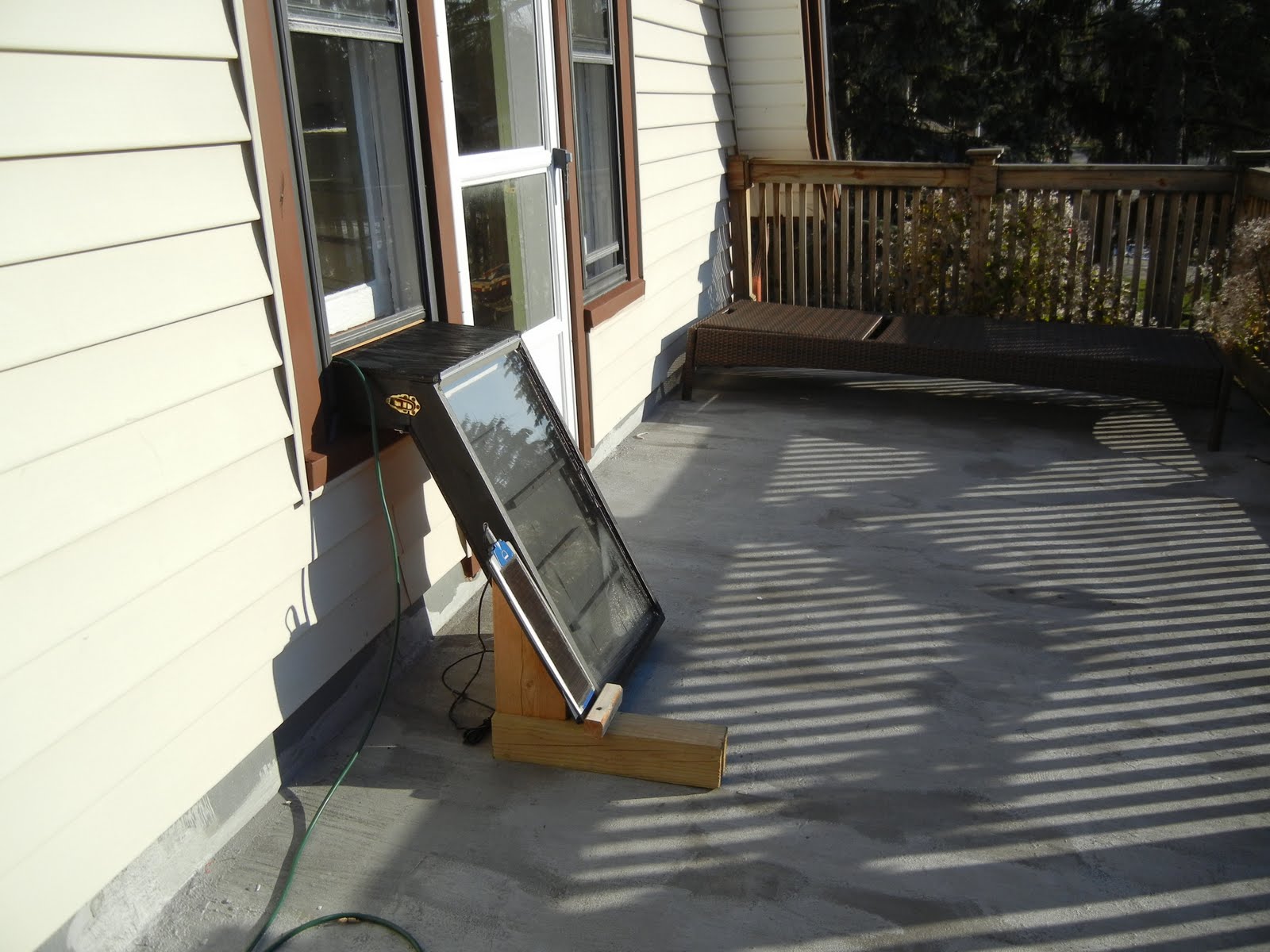 Mother Earth News Solar Window Box | Sierra Club ~ Great Lakes Blog