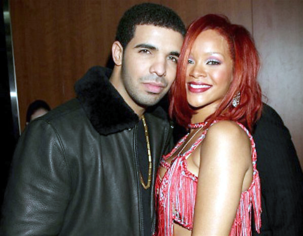 rihannas freunde und familie scharten sich nach dem vorfall um den star darunter auch ihr mentor jay z - Rihanna Lebenslauf rihannas freunde und familie scharten sich nach dem vorfall um den star darunter auch ihr mentor jay z - Rihanna Lebenslauf