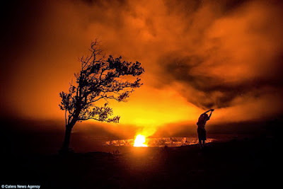 Fotoan yang Nekat karena Dekat Letusan Kilauea