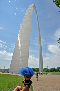 St Louis Gateway Arch Troll St Louis Gateway Arch Troll
