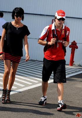 Fernando Alonso And Raquel Del Rosario