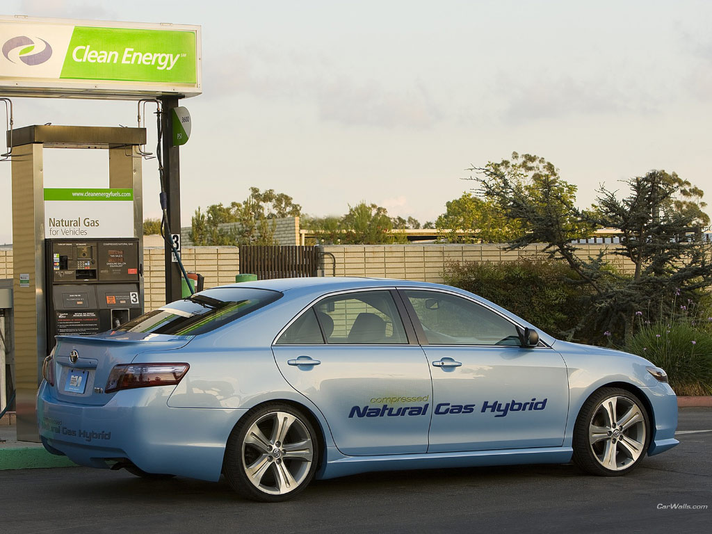 http://4.bp.blogspot.com/-PnxTRJ6ggv4/TgDTfwr9e9I/AAAAAAAABAE/7HnVvrF-rDA/s1600/Toyota_camry-hybrid_86_1024x768.jpg