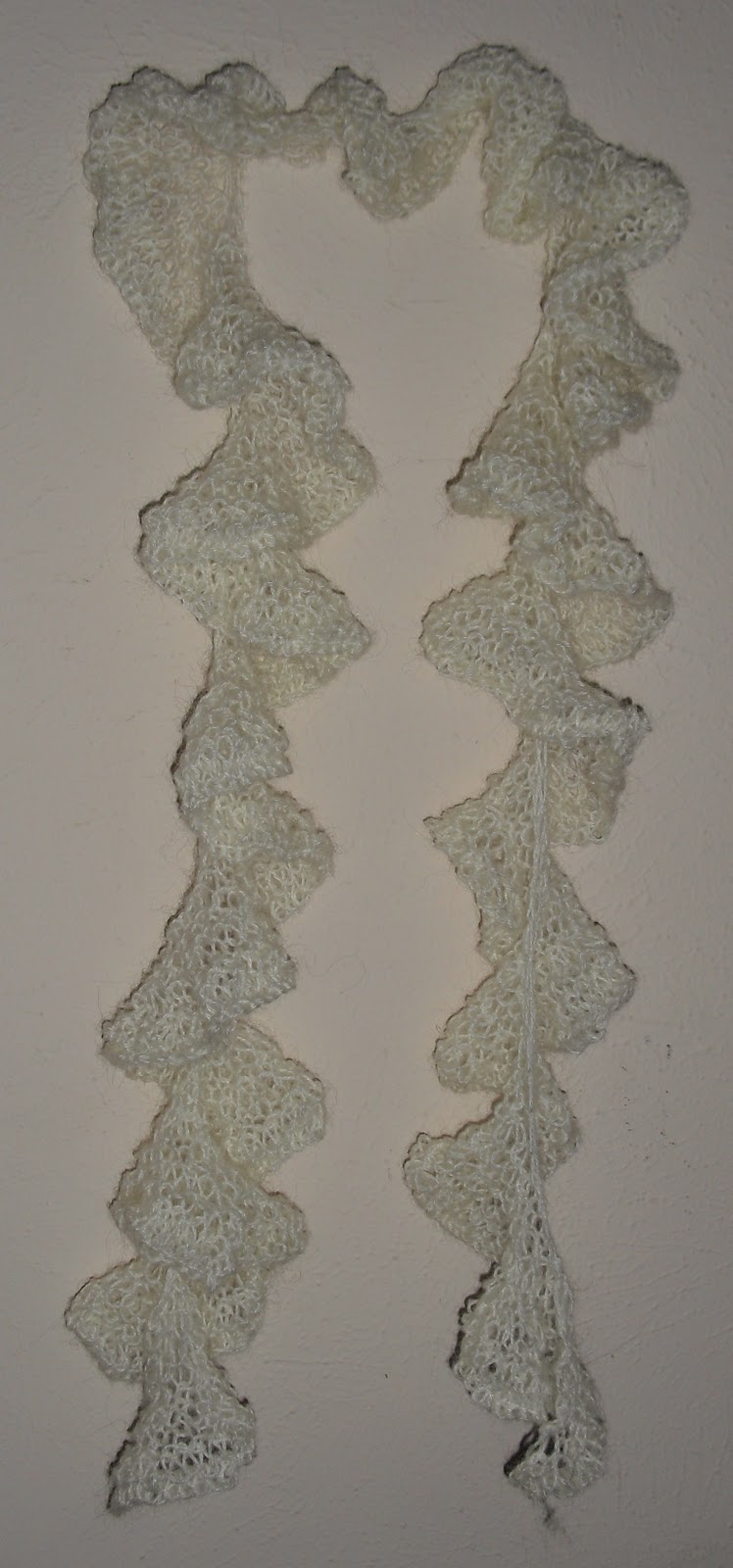Daisies and Buttercups: Corkscrew Scarf