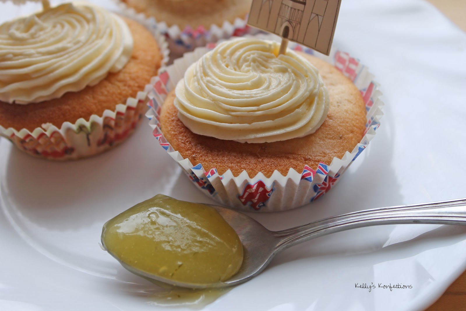 Kelly's Konfections Cupcakes for the Queen's Jubilee!