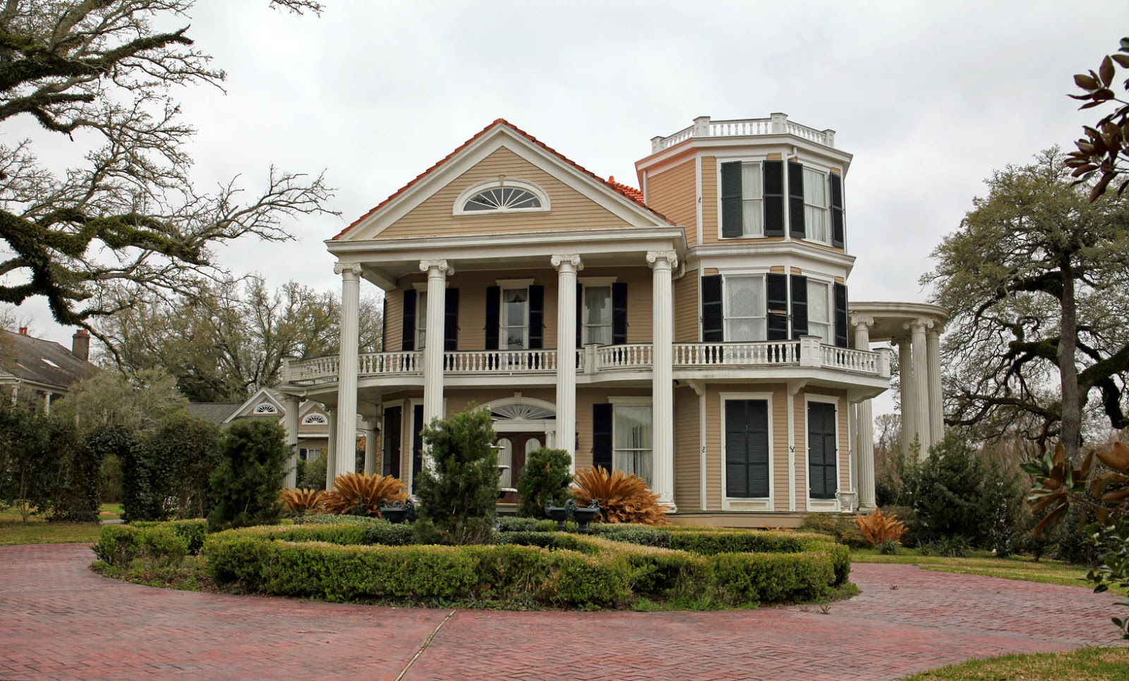 Southern Lagniappe DayTrippin' to Natchez, Mississippi