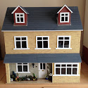 Springwood Cottage Dollshouse