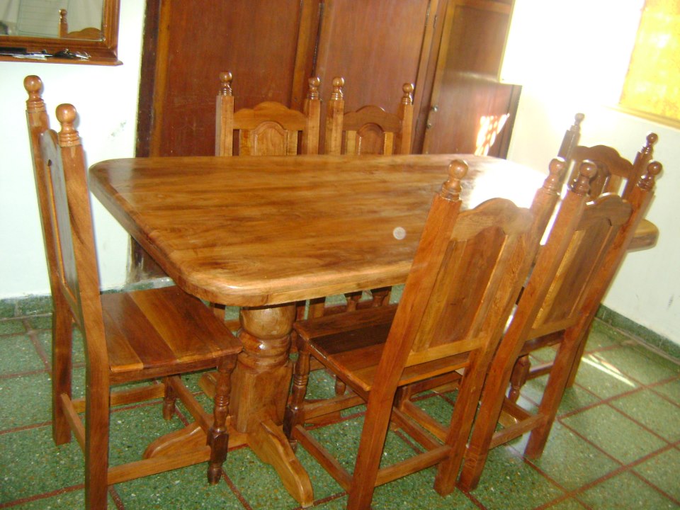 de Muebles y Artesanías en Algarrobo Machagai JUEGO DE COMEDOR de Muebles y Artesanías en Algarrobo Machagai JUEGO DE COMEDOR