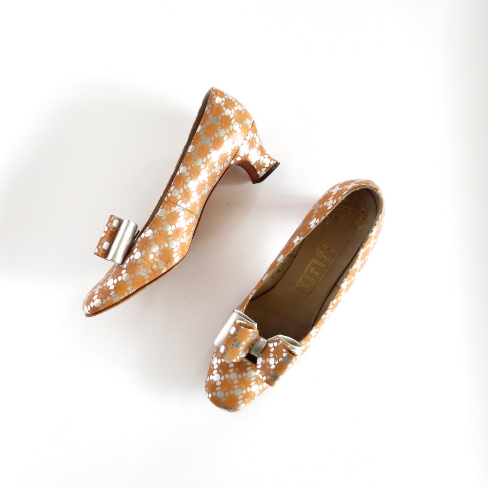 small earth vintage shop accessories preview metallic