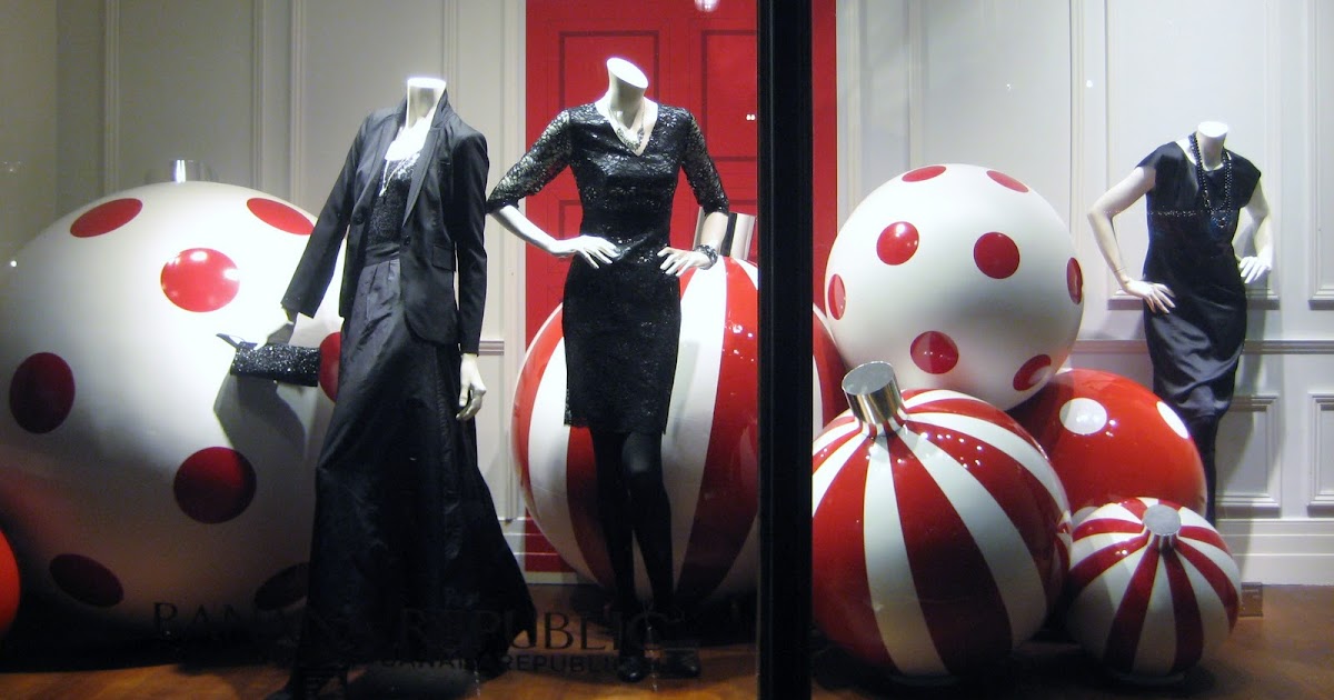 Banana Republic, London