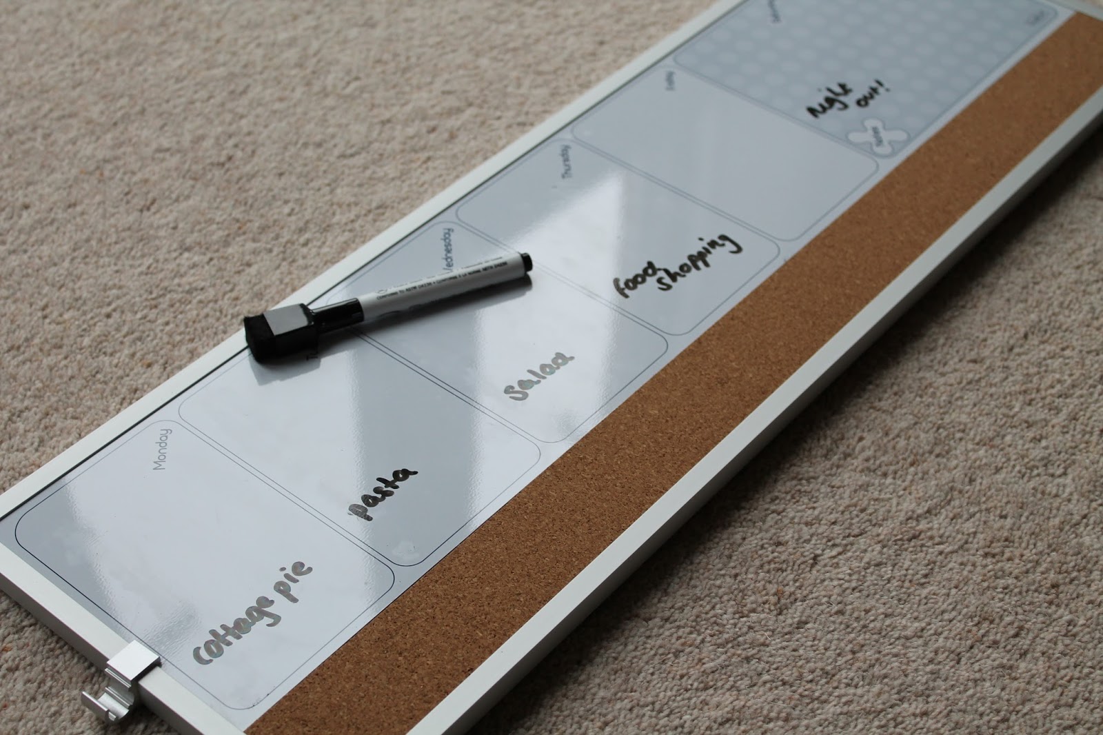 Shoplet UK Acco Quartet Magnetic Weekly Organiser Shoplet UK Acco Quartet Magnetic Weekly Organiser