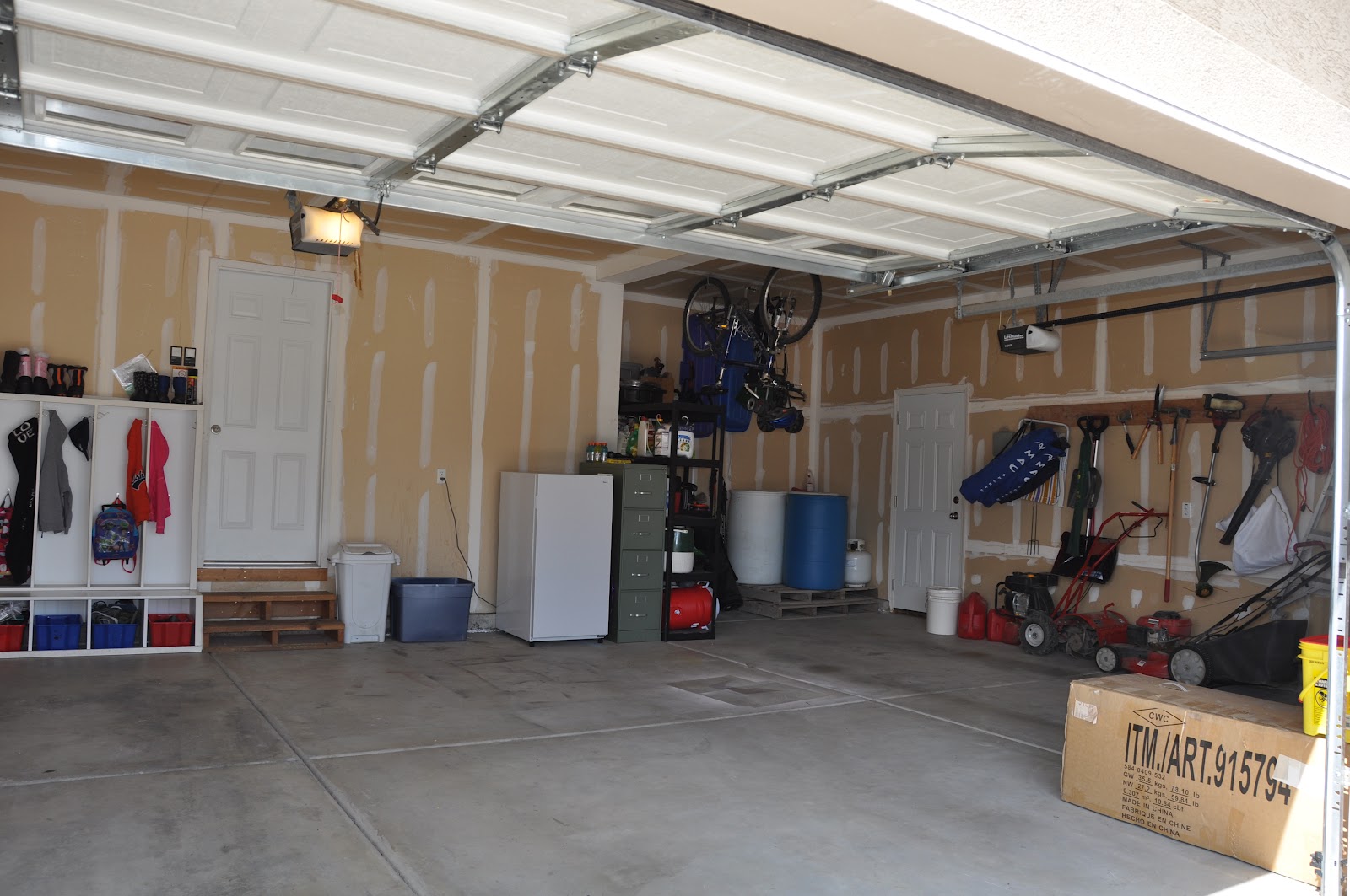 Lehi, Utah Home for Sale Garage and crawl space