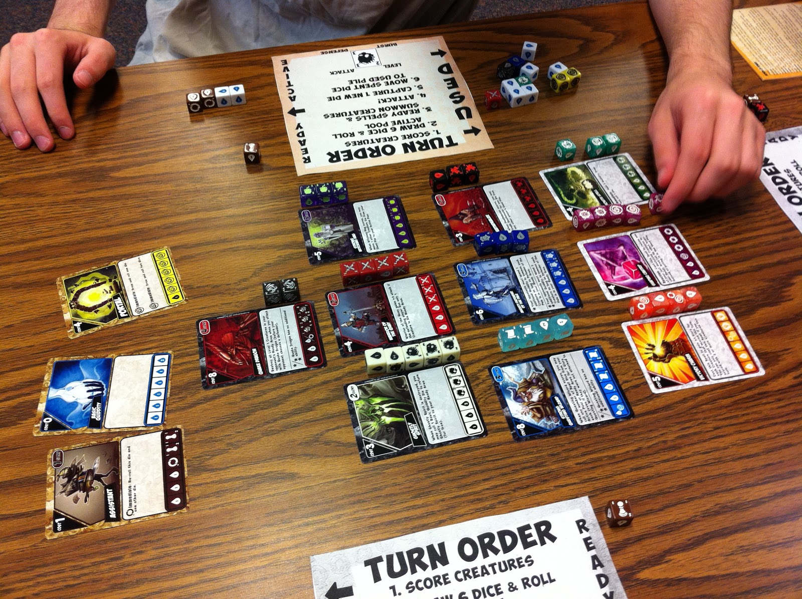 Board Game Addicts Quarriors!