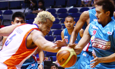 Meralco's Asi Taulava