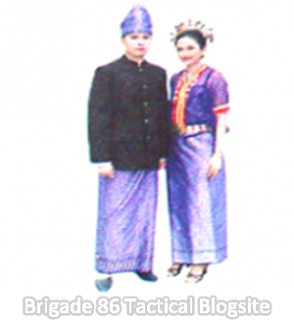 Download this Pakaian Adat Lombok picture