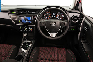 Toyota corolla car 2013 interior - صور سيارة تويوتا كورولا 2013 من الداخل Toyota corolla car 2013 interior - صور سيارة تويوتا كورولا 2013 من الداخل