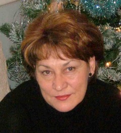 Ros - Senior Designer