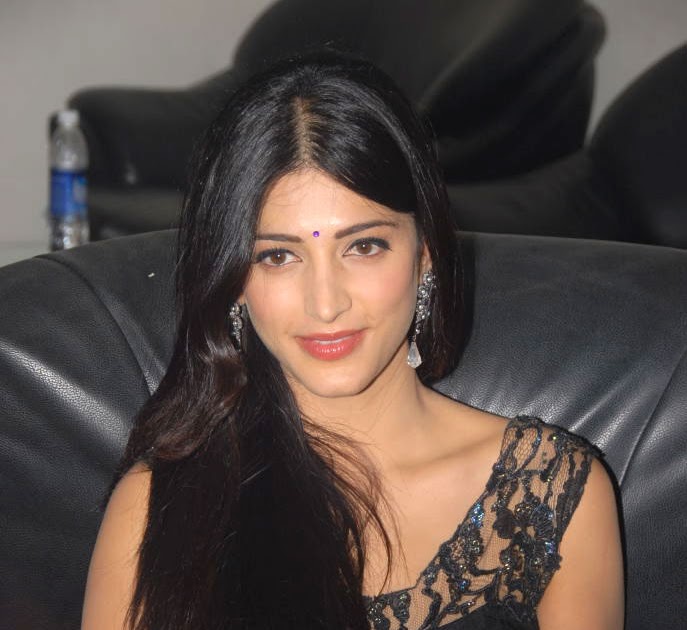 telugu lunch photos shruti haasan cute photos at quot oh my friend quot telugu audio telugu lunch photos shruti haasan cute photos at quot oh my friend quot telugu audio