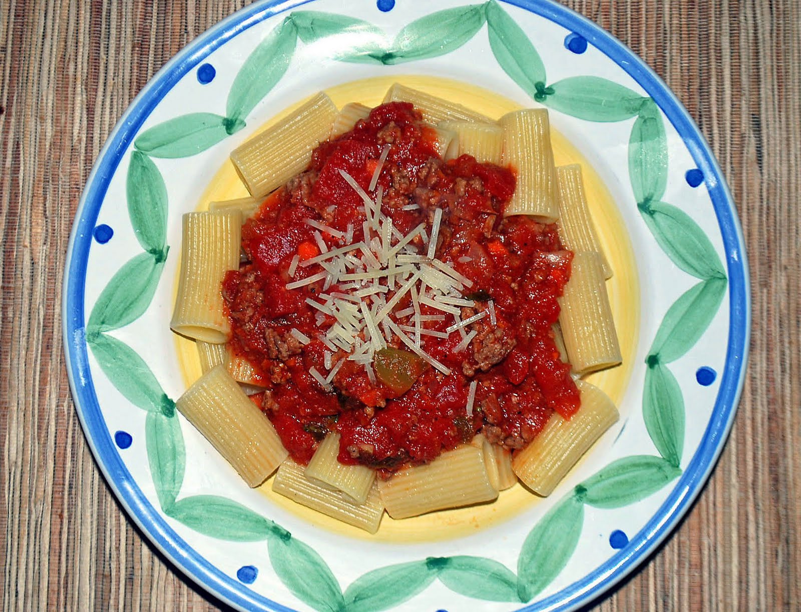 Lucy's Ladle Crock Pot Beef Bolognese Sauce with Rigatoni