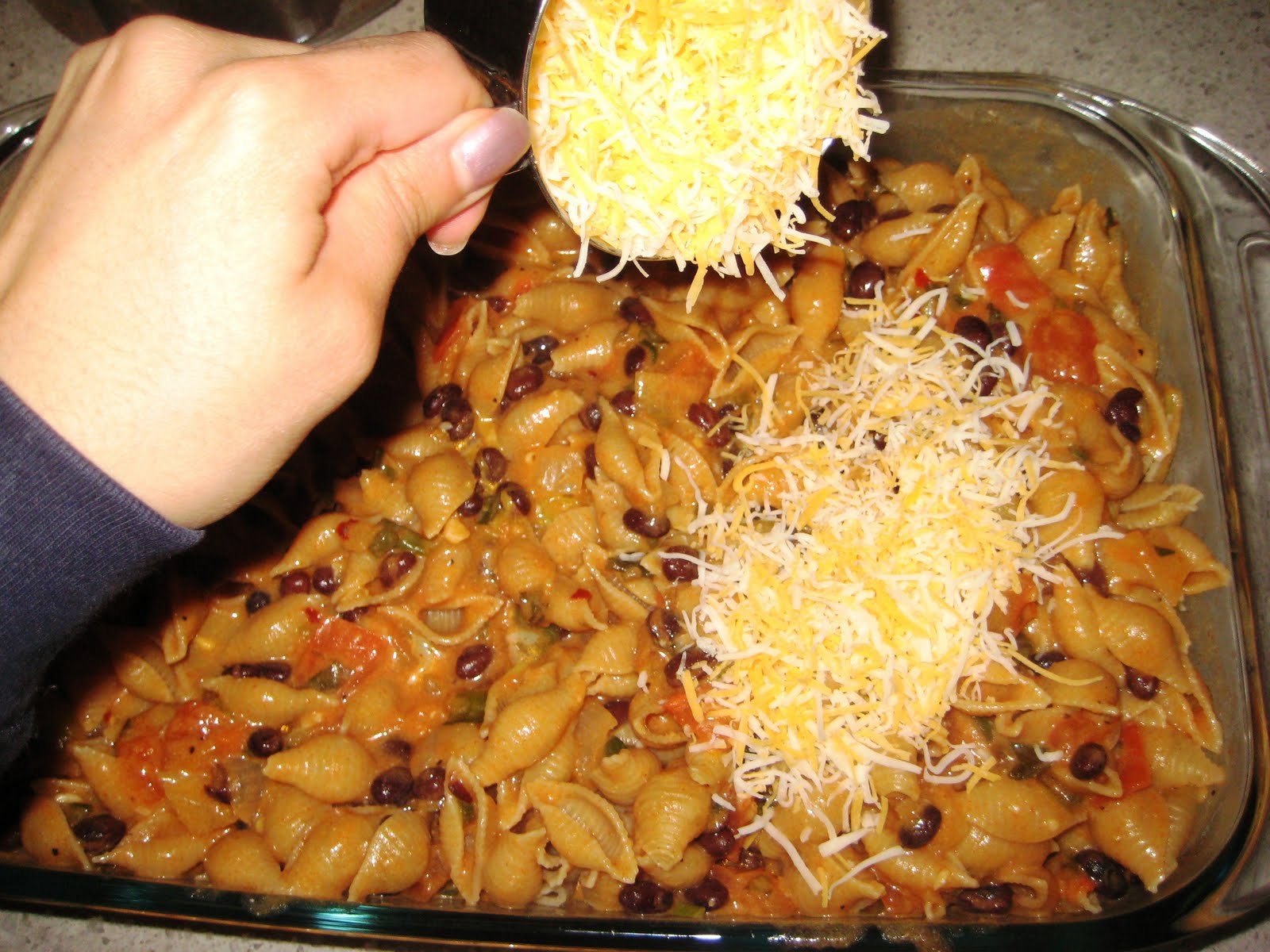Black Beans Enchilada Pasta... Oh Yeah! Honey, Whats Cooking