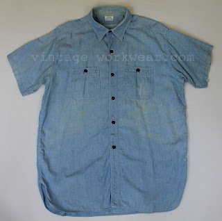 Navigation menu Automotive Mechanic Work Clothing Automotive Workwear is the largest supplier of Red Kap work clothing to the automotive industry in the United States. We provide wholesale pricing of coveralls, work shirts, work pants, coveralls, jackets, and uniforms to a wide range of .