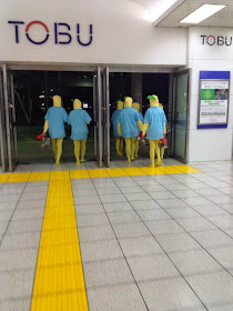 不過是俗世裡的一粒微塵 推特上的萬聖節照片