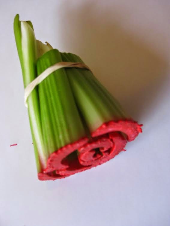 Tips & Ideas from Anne Gardner Celery Roses A Simple but Elegant